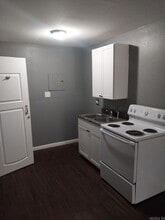 1805 S Beech St in Pine Bluff, AR - Building Photo - Building Photo