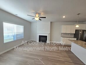 438 Lanier Cir in Woodstock, GA - Building Photo - Building Photo