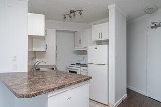 Edmonton House in Edmonton, AB - Building Photo - Building Photo