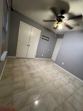 911 Simi Dr in Arlington, TX - Building Photo - Building Photo