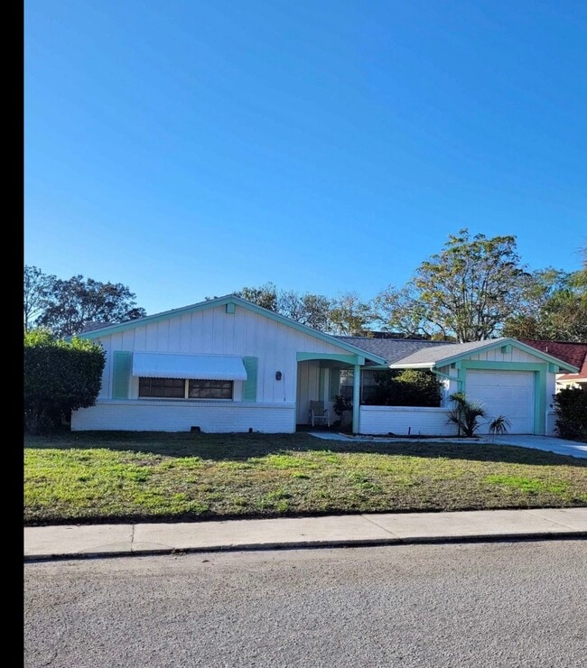 12411 Partridge Hill Row in Hudson, FL - Building Photo - Building Photo