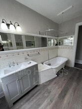 141 N Eighth St in Allentown, PA - Building Photo - Building Photo