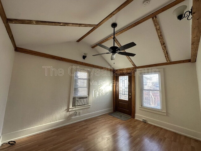 537 1/2 Bucklin St in La Salle, IL - Building Photo - Building Photo