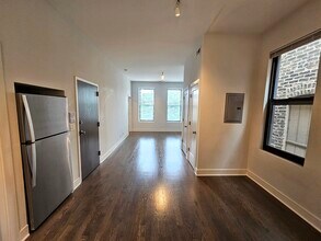 951 W Armitage Ave in Chicago, IL - Building Photo - Building Photo