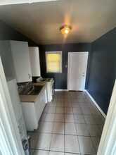 220 Mill Ave in Memphis, TN - Building Photo - Building Photo