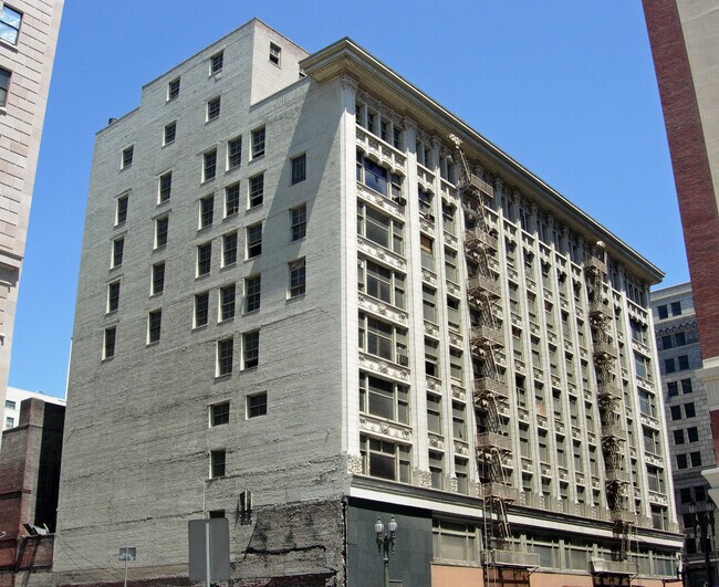 The Metropolitan Apartments Los Angeles, CA Apartments For Rent