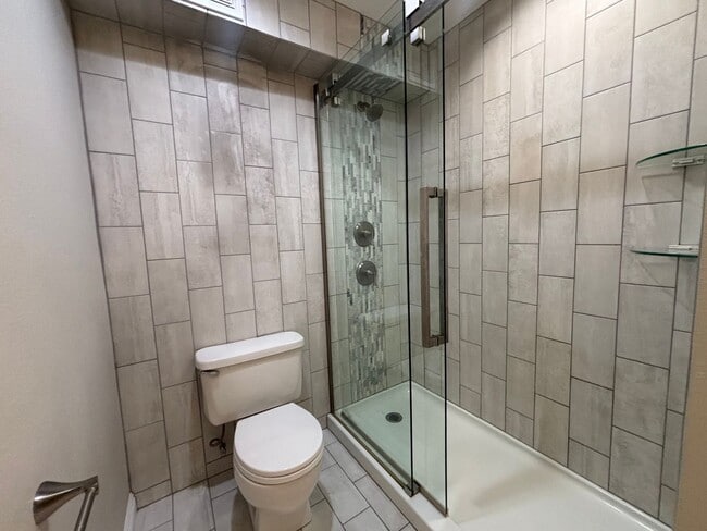 3078 Broadway in San Diego, CA - Building Photo - Building Photo