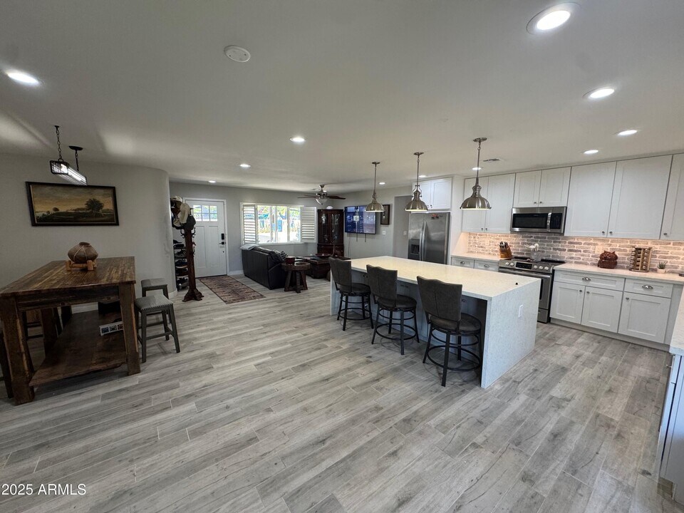 4802 N 83rd St in Scottsdale, AZ - Building Photo
