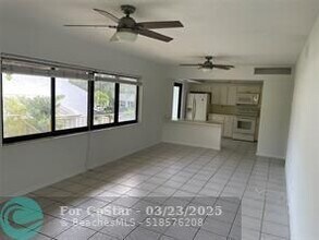 1215 SE 2nd Ct-Unit -4 in Fort Lauderdale, FL - Building Photo - Building Photo