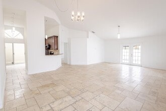 23157 Bentley Pl in Boca Raton, FL - Building Photo - Building Photo