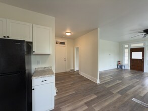 1224-1226-1226 Argonne Dr in Natrona Heights, PA - Building Photo - Building Photo