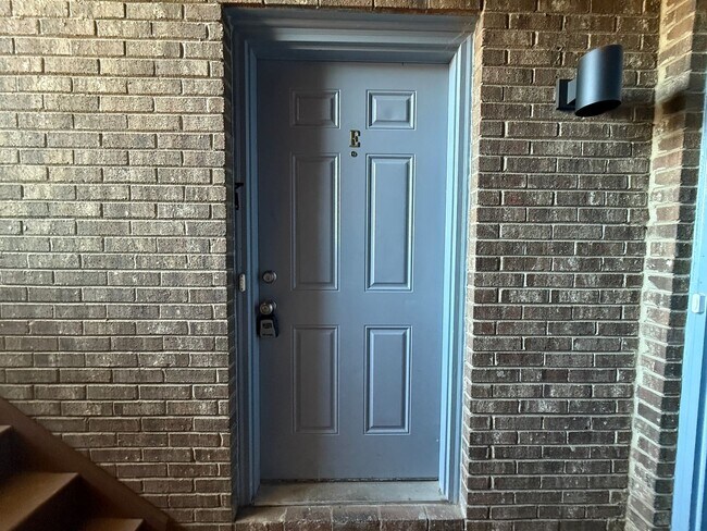 1620 Arlyn Cir in Charlotte, NC - Building Photo - Building Photo