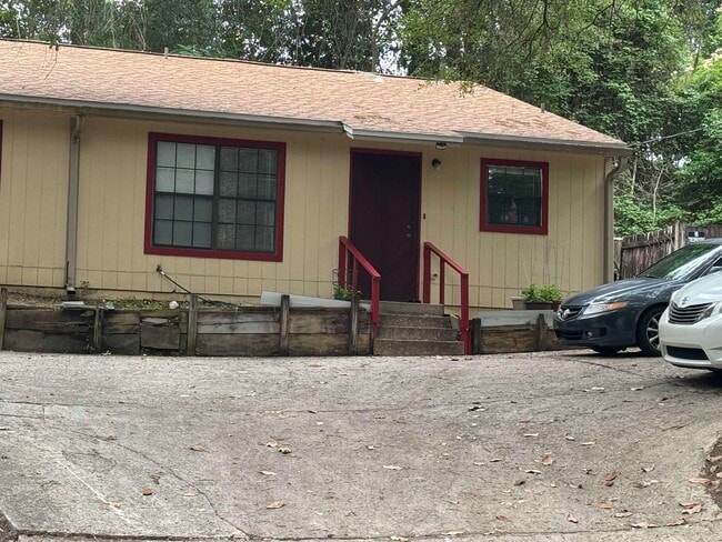 2477 Raymond Diehl Rd