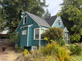 4614 NE 97th St in Seattle, WA - Building Photo