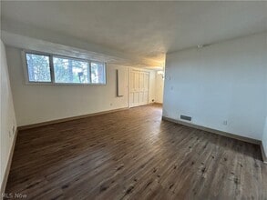 94 View St in Weirton, WV - Building Photo - Building Photo