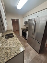 1235 Emeralda Rd in Orlando, FL - Building Photo - Building Photo