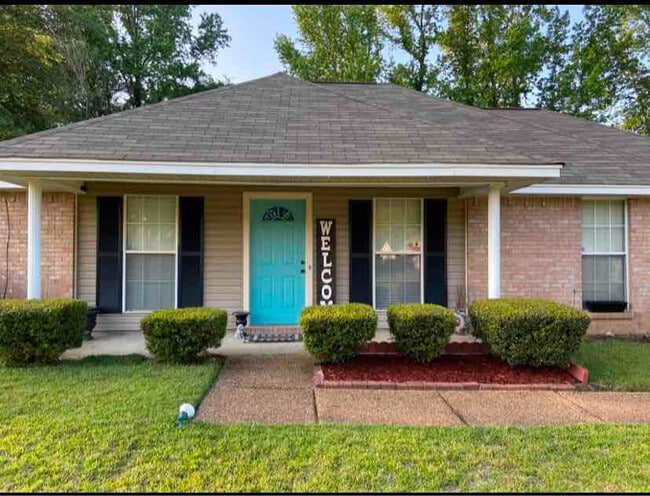 property at 3018 Meagan Dr