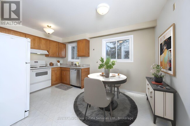 164 Holmcrest Trail in Toronto, ON - Building Photo - Building Photo