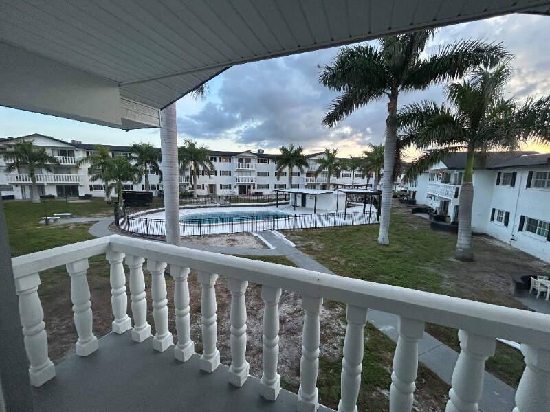3706 Broadway in Ft. Myers, FL - Building Photo