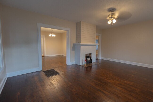 2714 Morrow Ave in Waco, TX - Foto de edificio - Building Photo