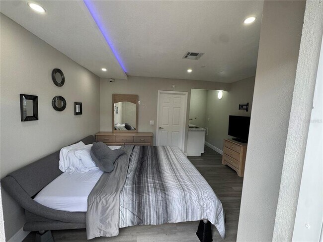 2158 Marathon Ct in Haines City, FL - Building Photo - Building Photo