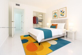 510 W Park Dr in Miami, FL - Building Photo - Building Photo