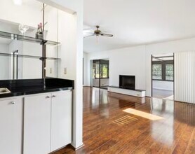 6004 Courtside Dr in Bradenton, FL - Foto de edificio - Building Photo