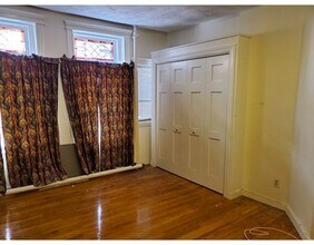 27 Temple St, Unit 1 in Boston, MA - Building Photo - Building Photo