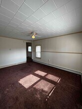 325 Main St-Unit -1st Fl R in Mayfield, PA - Building Photo - Building Photo