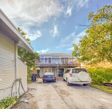 505 S J St in Lake Worth Beach, FL - Foto de edificio - Building Photo