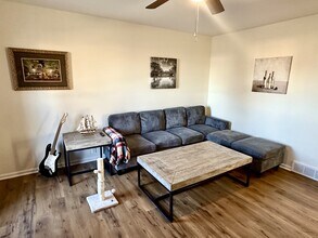 315 Coombs Dr in Bowling Green, KY - Building Photo - Building Photo