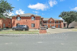 4105 N 24th Ln in McAllen, TX - Building Photo