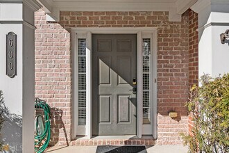 600 Coligny Ct in Atlanta, GA - Building Photo - Building Photo
