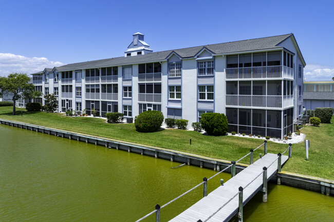 Harbor Isles 1 in Cocoa Beach, FL - Building Photo - Building Photo