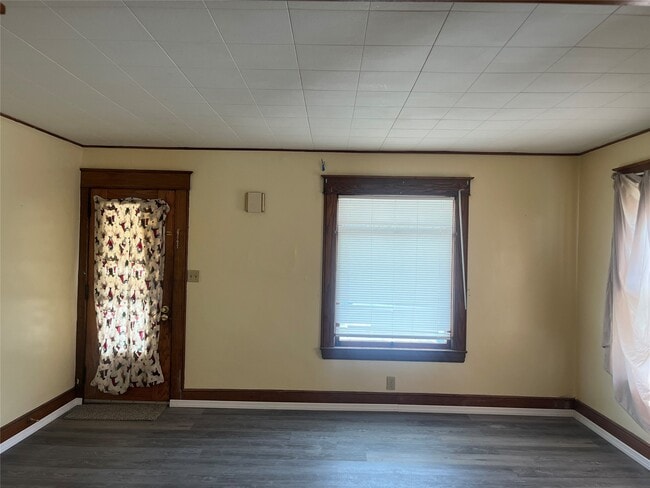 208 S Liberty Ave in Endicott, NY - Building Photo - Building Photo