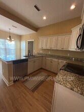 306 Hidden Creek Cir in Dothan, AL - Building Photo - Building Photo