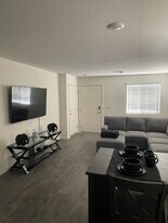 7005 Magenta Moon St in North Las Vegas, NV - Building Photo