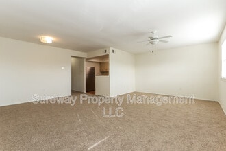 505 Corinthian Ave in Essington, PA - Building Photo - Building Photo