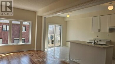 1141 Azalea Ave in Pickering, ON - Building Photo - Building Photo