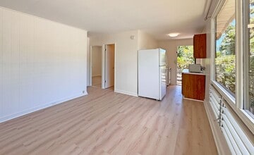 3050 Woolsey Pl in Honolulu, HI - Foto de edificio - Building Photo