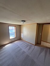 10 F St in Holts Summit, MO - Building Photo - Building Photo
