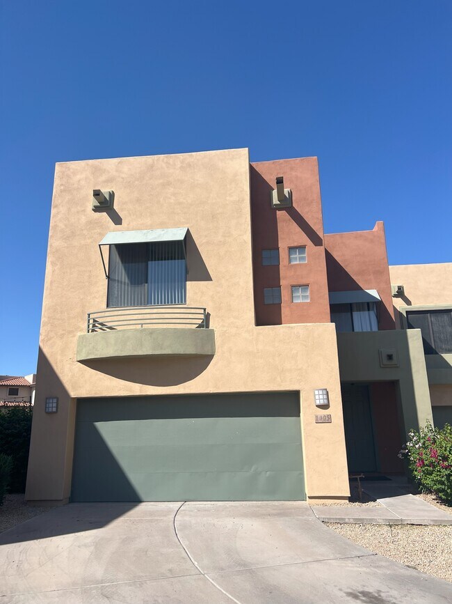 property at 7601 E Roosevelt St