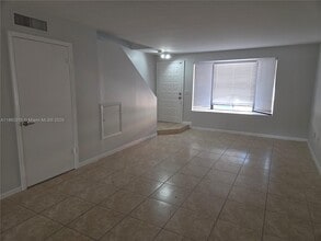 7799 SW 102nd Ln in Miami, FL - Building Photo - Building Photo