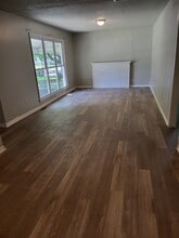 402 N Mulberry St in Warrensburg, MO - Building Photo - Building Photo