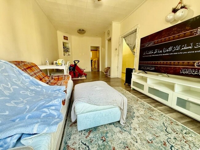 204 Olean Ave in Jersey City, NJ - Building Photo - Building Photo