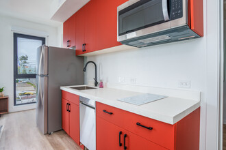 Collab@Oxford in Berkeley, CA - Building Photo - Interior Photo
