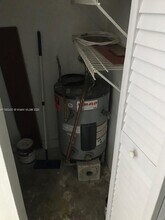 221 NW 109th Ave in Miami, FL - Building Photo - Building Photo