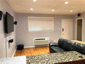 130 S Estes Dr-Unit -F-12 in Chapel Hill, NC - Building Photo - Building Photo