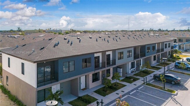 417 NW 13 Ct in Homestead, FL - Building Photo - Building Photo