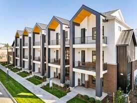 A Line Townhomes Central Park in Denver, CO - Building Photo